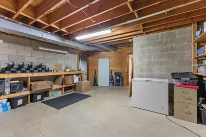 26041  Deer Ridge Trl, Racine, WI 53185 - Photo 41