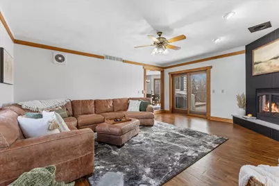 26041  Deer Ridge Trl, Racine, WI 53185 - Photo 15