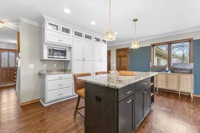 26041  Deer Ridge Trl, Racine, WI 53185 - Photo 13