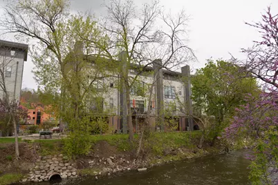 301  Mill Reserve Dr, Waukesha, WI 53188 - Photo 7