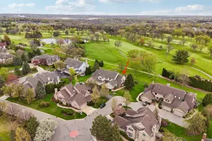 7402 W Twin Oaks Ct, Franklin, WI 53132 - Photo 39