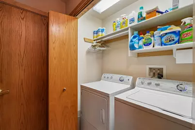 7402 W Twin Oaks Ct, Franklin, WI 53132 - Photo 57