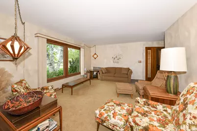 4585 S Harland Dr, New Berlin, WI 53151 - Photo 3