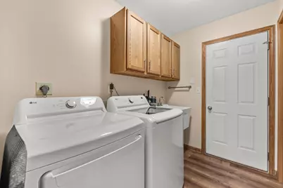 572  Nordic Ct, Slinger, WI 53086 - Photo 39