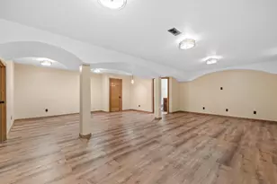 572 Nordic Ct, Slinger, WI 53086 - Photo 37