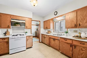3009 S 48th St, Milwaukee, WI 53219 - Photo 15