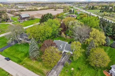 S76W23210  Woodland Ct, Vernon, WI 53103 - Photo 43