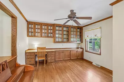 S76W23210  Woodland Ct, Vernon, WI 53103 - Photo 5