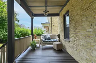 1750 N Palmer St, Milwaukee, WI 53212 - Photo 17