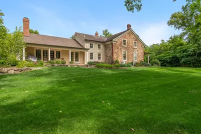 11533 N Parkview Dr, Mequon, WI 53092 - Photo 33