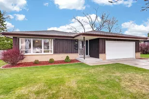 2749 N 31st Pl, Sheboygan, WI 53083 - Photo 23
