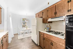1720 N 117th St, Wauwatosa, WI 53226 - Photo 13
