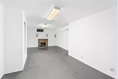 1720 N 117th St, Wauwatosa, WI 53226 - Photo 27