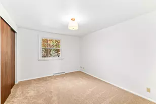 1720 N 117th St, Wauwatosa, WI 53226 - Photo 23