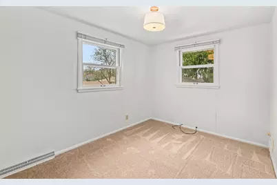 1720 N 117th St, Wauwatosa, WI 53226 - Photo 21