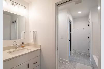S67W20095  Benjamin Ct, Muskego, WI 53150 - Photo 63