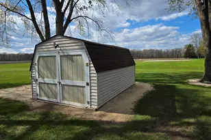 3360 E Oakwood Rd, Oak Creek, WI 53154 - Photo 35