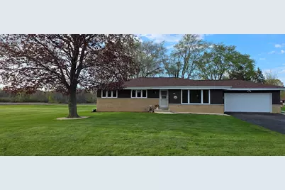 3360 E Oakwood Rd, Oak Creek, WI 53154 - Photo 41