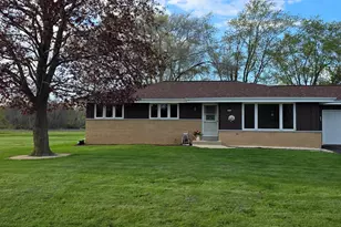 3360 E Oakwood Rd, Oak Creek, WI 53154 - Photo 41