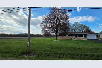 3360 E Oakwood Rd, Oak Creek, WI 53154 - Photo 3