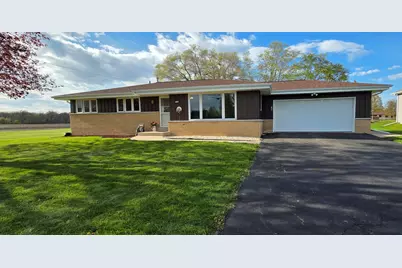 3360 E Oakwood Rd, Oak Creek, WI 53154 - Photo 1