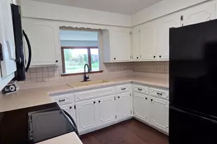 3360 E Oakwood Rd, Oak Creek, WI 53154 - Photo 13