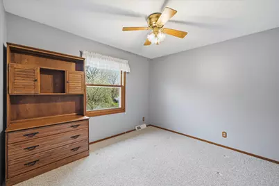 6504 S Parkedge Cir #D, Franklin, WI 53132 - Photo 23