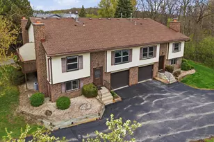 6504 S Parkedge Cir, Franklin, WI 53132 - Photo 33