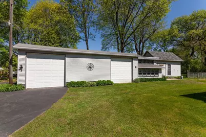W329N4072  Lakeland Dr, Nashotah, WI 53058 - Photo 9