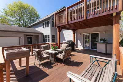 W329N4072  Lakeland Dr, Nashotah, WI 53058 - Photo 3