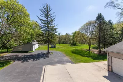W329N4072  Lakeland Dr, Nashotah, WI 53058 - Photo 7