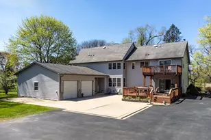 W329N4072 Lakeland Dr, Nashotah, WI 53058 - Photo 3