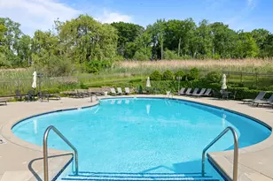 401 Abbey Ridge Ct, Fontana, WI 53125 - Photo 61