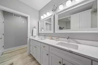 401  Abbey Ridge Ct, Fontana, WI 53125 - Photo 35