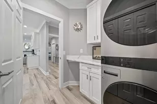 401 Abbey Ridge Ct, Fontana, WI 53125 - Photo 37