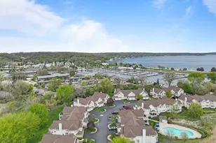 401 Abbey Ridge Ct, Fontana, WI 53125 - Photo 75