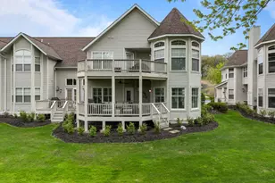 401 Abbey Ridge Ct, Fontana, WI 53125 - Photo 57