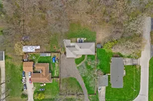 4410 Goleys Ln, Racine, WI 53404 - Photo 29
