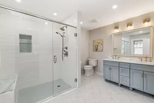 8011 Jackson Park Blvd, Wauwatosa, WI 53213 - Photo 15