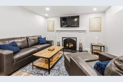 8011  Jackson Park Blvd, Wauwatosa, WI 53213 - Photo 23