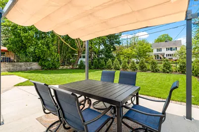 8011  Jackson Park Blvd, Wauwatosa, WI 53213 - Photo 5