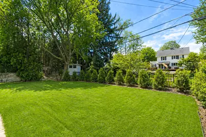 8011  Jackson Park Blvd, Wauwatosa, WI 53213 - Photo 3