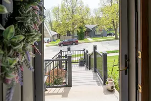 204 Cambridge Ave, Waukesha, WI 53188 - Photo 31