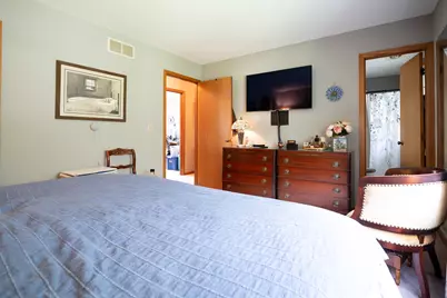 204  Cambridge Ave, Waukesha, WI 53188 - Photo 29