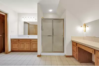 S75W17726  Harbor Cir #A, Muskego, WI 53150 - Photo 17