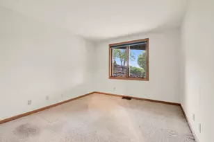 S75W17726 Harbor Cir, Muskego, WI 53150 - Photo 25
