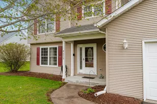 W2219 Oak Ridge Ave, East Troy, WI 53120 - Photo 7