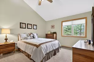 1015 Shadowood Cir, West Bend, WI 53095 - Photo 13