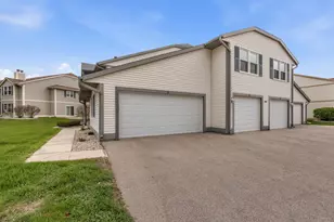 807 Worthington Ct, West Bend, WI 53090 - Photo 25