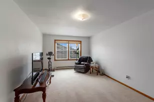 807 Worthington Ct, West Bend, WI 53090 - Photo 13